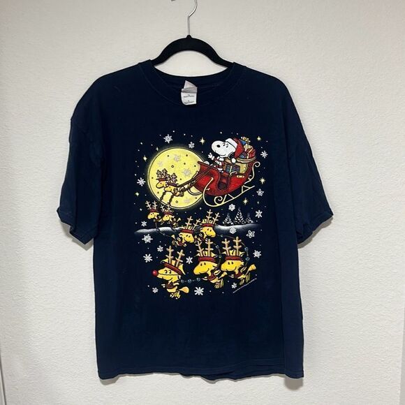 Vintage 2000s Gildan Mens‎ Navy Peanuts Snoopy Santa Woodstock Reindeer Shirt XL - Picture 1 of 8